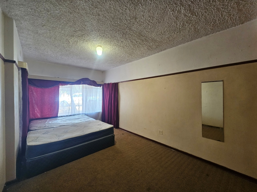 To Let 2 Bedroom Property for Rent in Adamayview North West